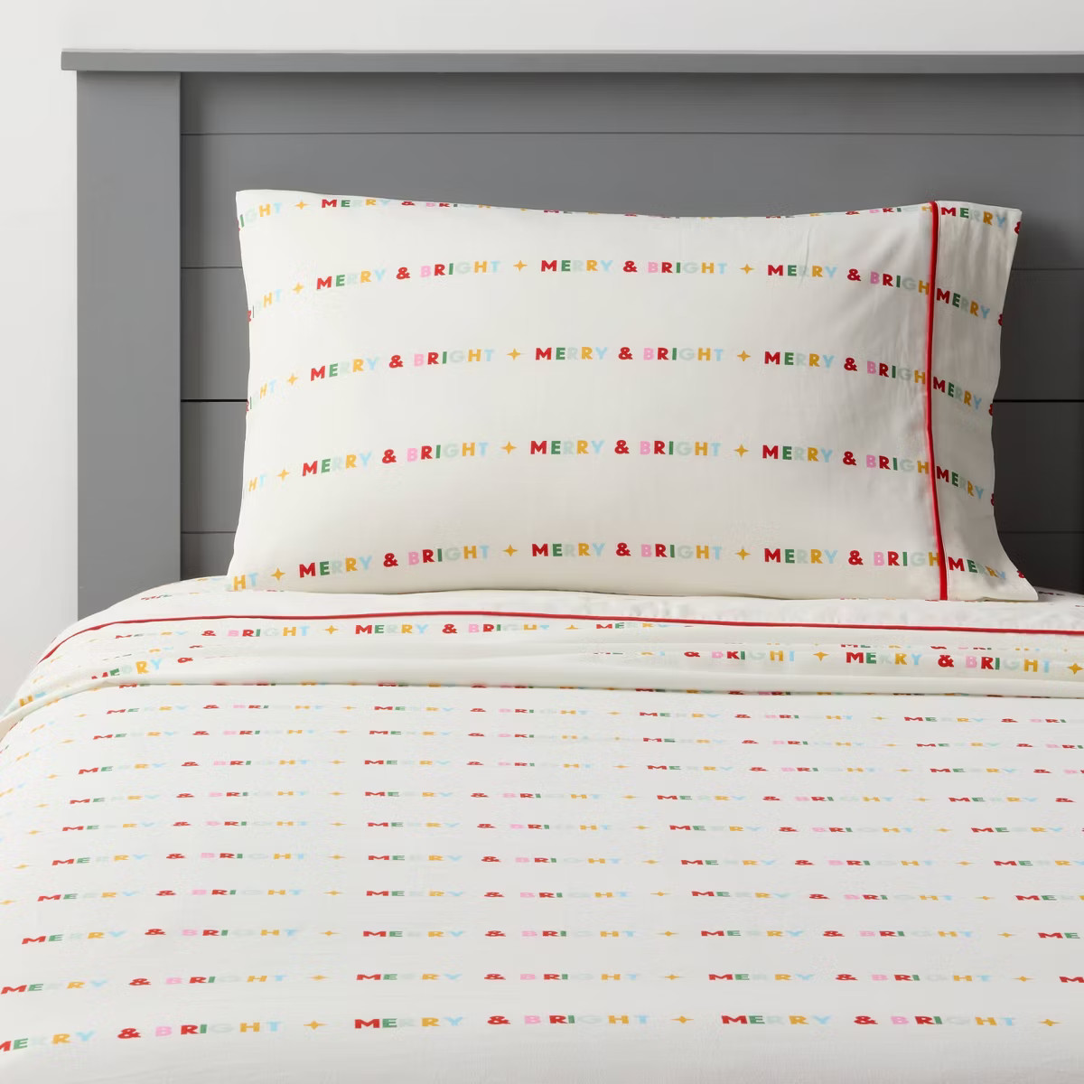 Merry and Bright Kids' Cotton Sheet Set - Pillowfort™ | Target