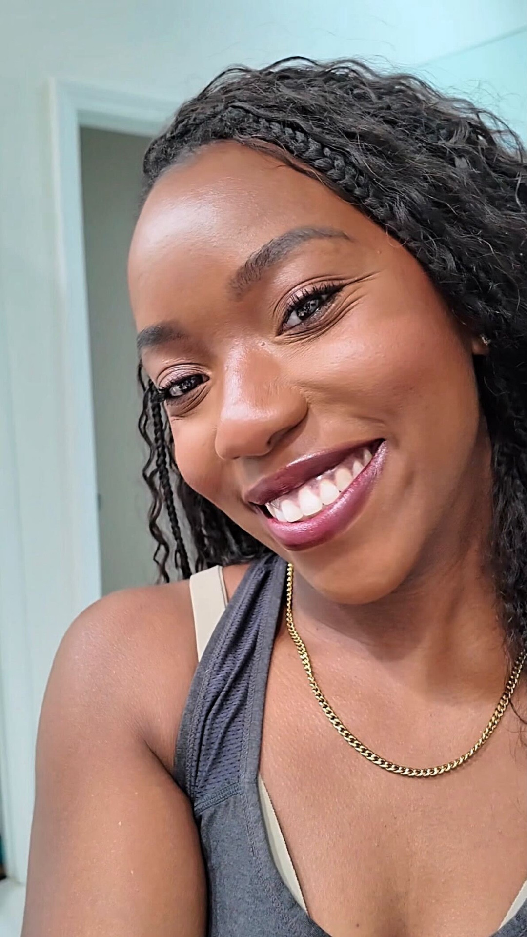 Fall, but make it soft glam 🍂

Keeping it simple with deep purples and cozy tones. If my nails and hair aren’t on point, at least a lil makeup can make me feel put together! 💁🏾‍♀️

#FallMakeup #SoftGlam
