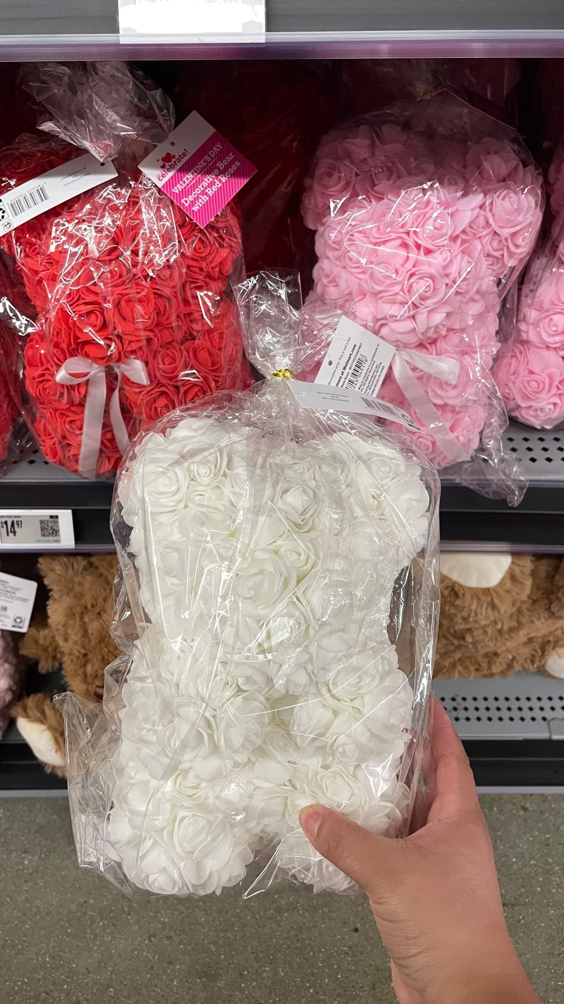 Rose Teddy Bears for Valentine’s Day. 


#LTKFindsUnder50 #LTKFindsUnder100 #LTKSeasonal