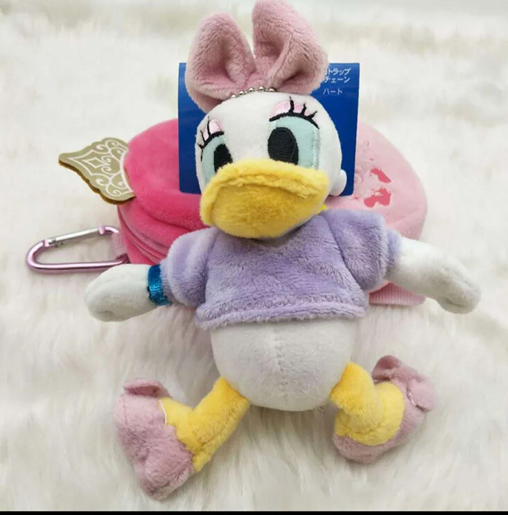 Tokyo Disney Resort Daisy Duck Badge Plush Doll Key Chain Keychain | eBay | eBay US