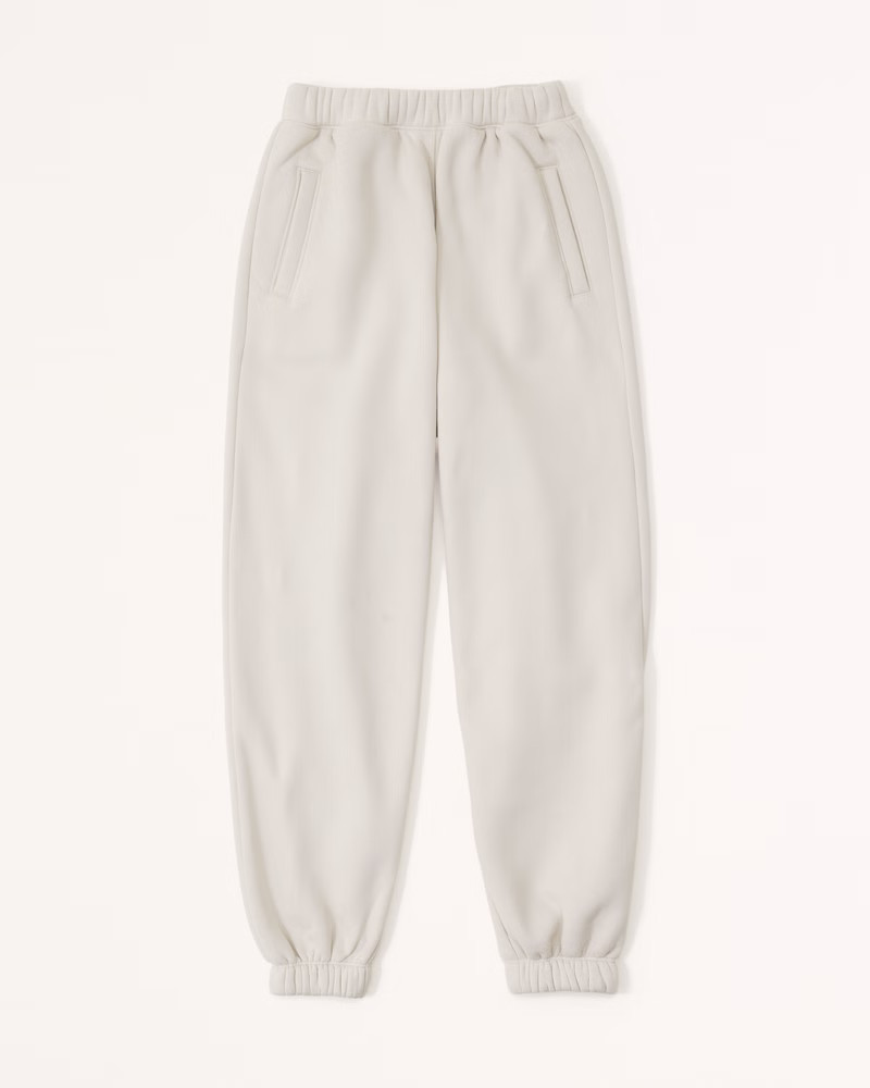 Essential Oversized Sunday Sweatpant | Abercrombie & Fitch (US)