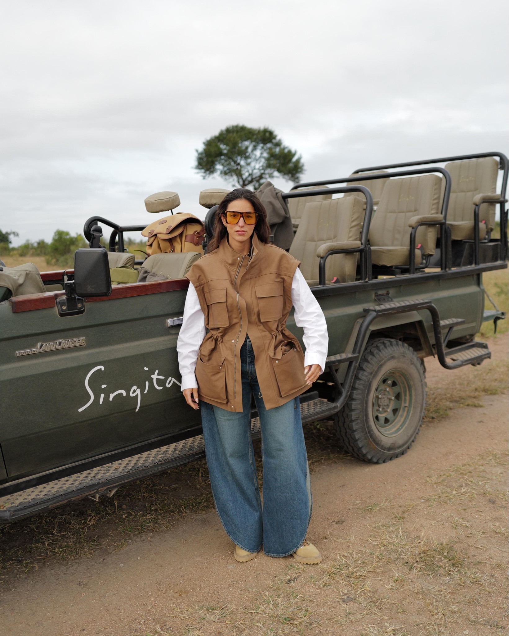 Alaia white shirt bodysuit, The Frankie shop utility cargo vest, Alaia barrel leg jeans, Diemme boots, Gucci sunglasses 🐆


#LTKtravel #LTKuk #LTKspring