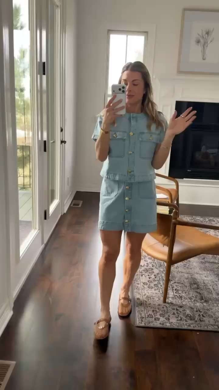 Spring's calling, and this Free Assembly cropped denim jacket with short sleeves paired with the button-front mini skirt is my sassy answer. Denim dreams just got classy and classy! 🌸☀️👖

#FreeAssembly #DenimJacket #CroppedDenim #DenimMiniSkirt #SpringOutfit #DenimSet #WalmartFashion #SpringStyle #CasualDenim #OOTD 

 #LTKootd
