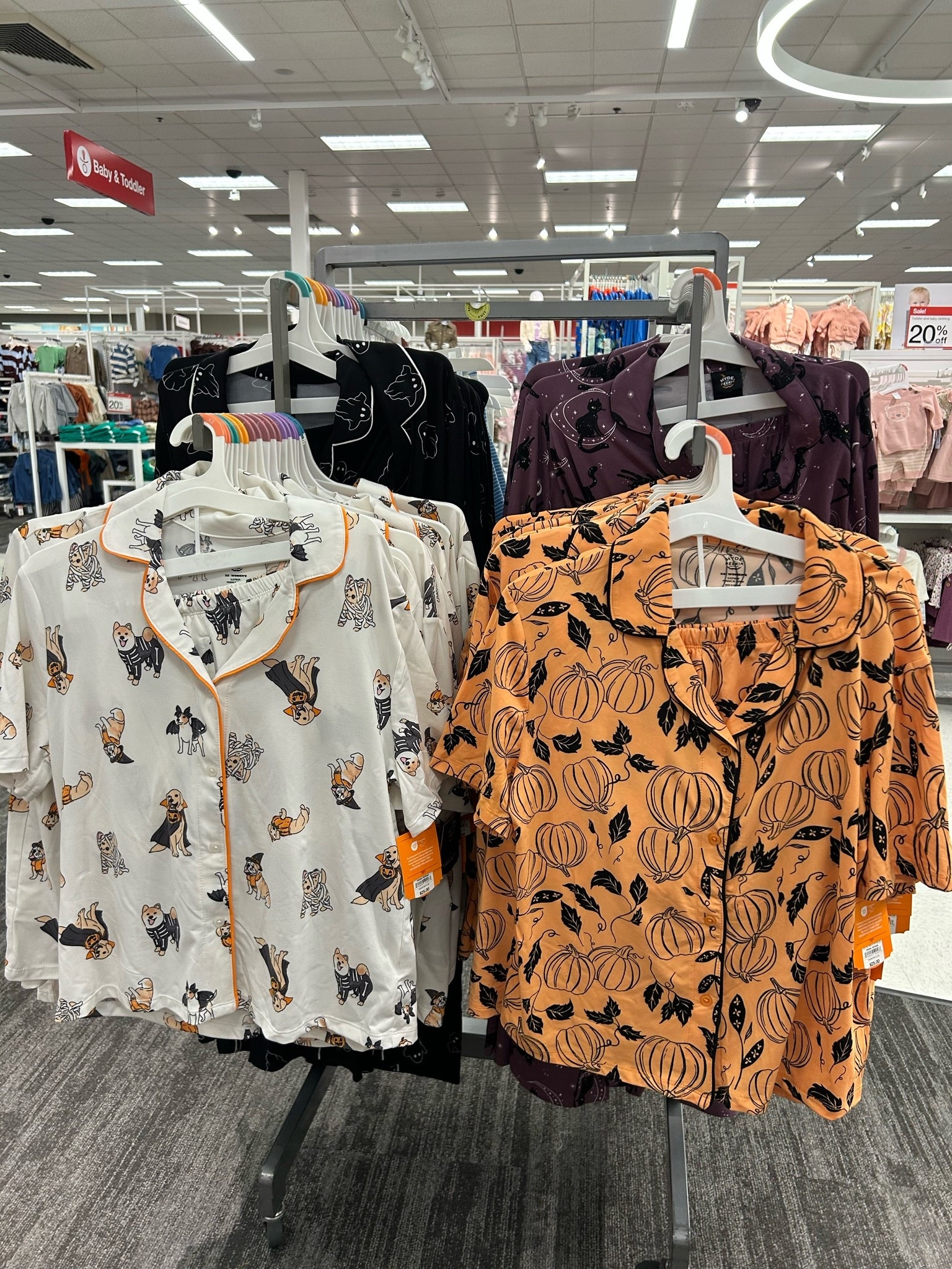 Halloween pjs for women

#LTKSeasonal #LTKmomlife