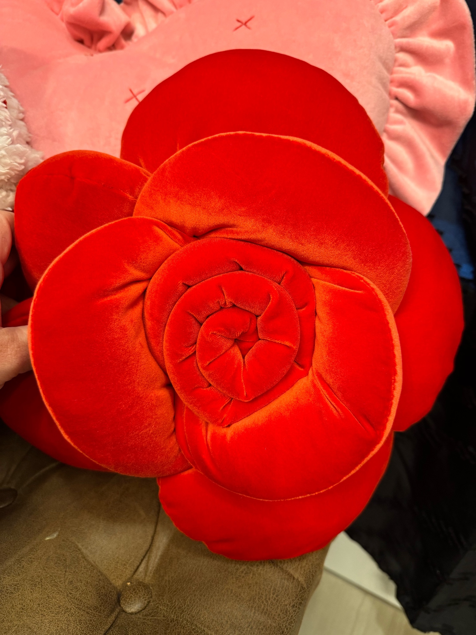 The most beautiful rose pillow! #target

#LTKHome #LTKSeasonal #LTKGiftGuide