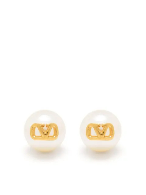 Valentino Garavani Vlogo Pearl Stud Earrings - Farfetch | Farfetch Global