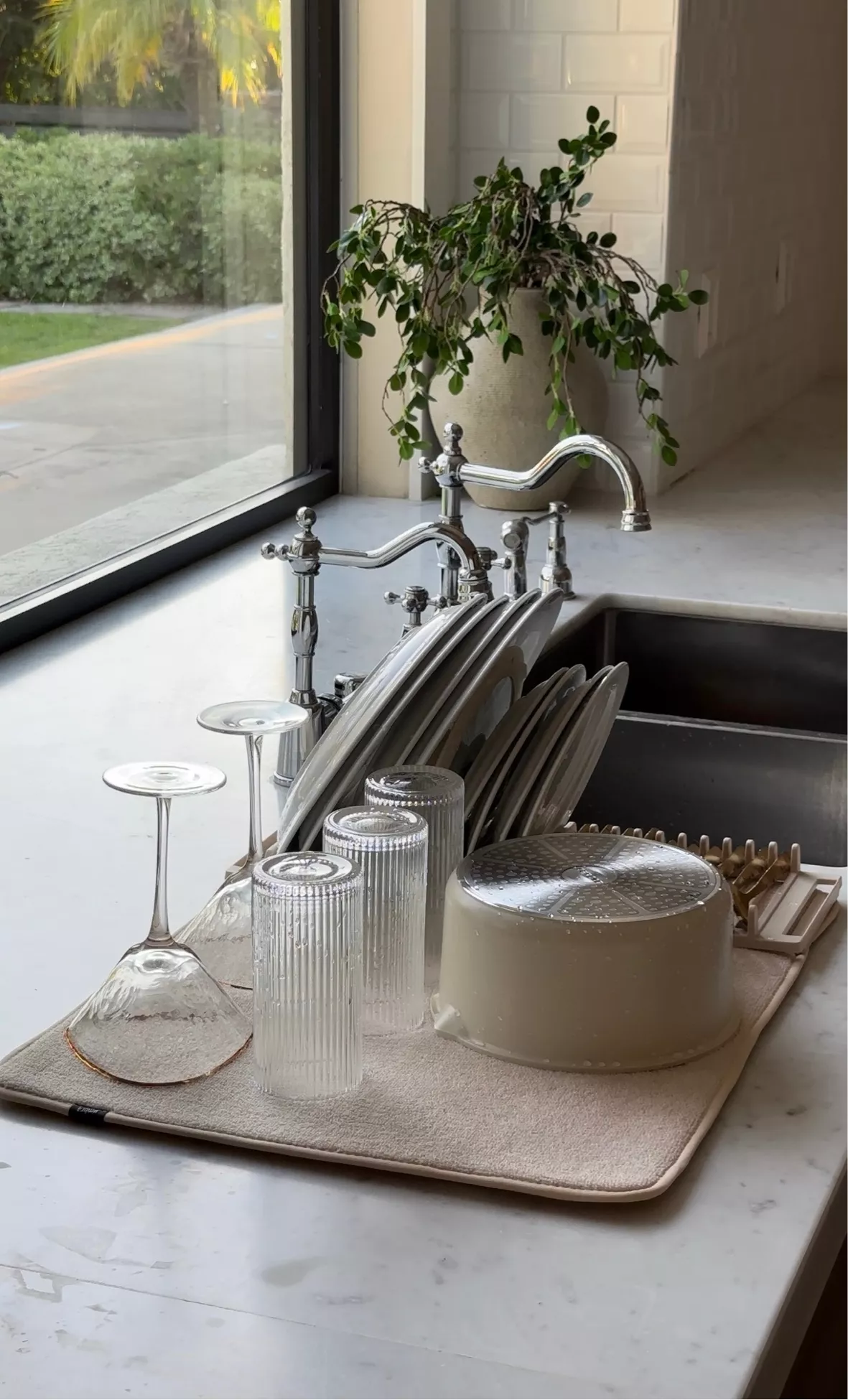 Udry Over-the-Sink Dish Rack w/ Drying Mat