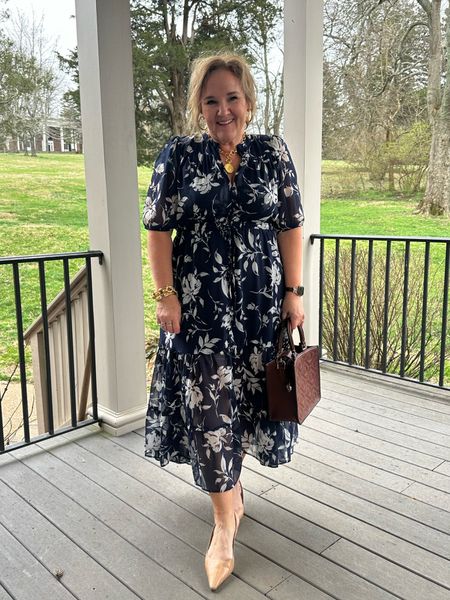 This navy and white dress is GORGEOUS!!!

Wearing a large. Easter dress or wedding guest dress. Bridal shower or Sunday dress. Add a blazer, navy or white, and it’s perfect for the office. 

10% off with code NANETTE10


#LTKfindsunder100 #LTKwedding #LTKover40