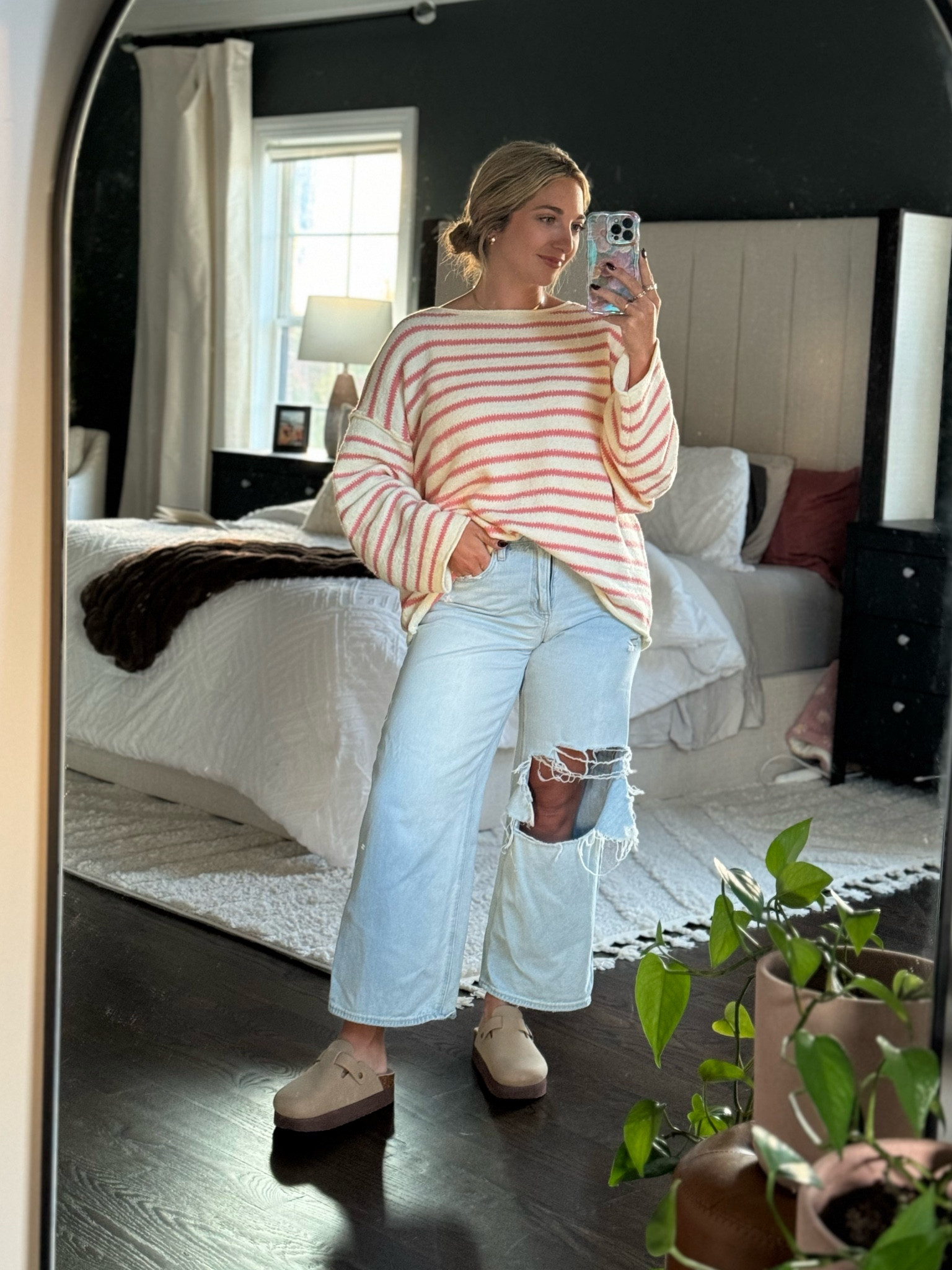 Size small in sweater and 4 in denim! Bircks run TTS