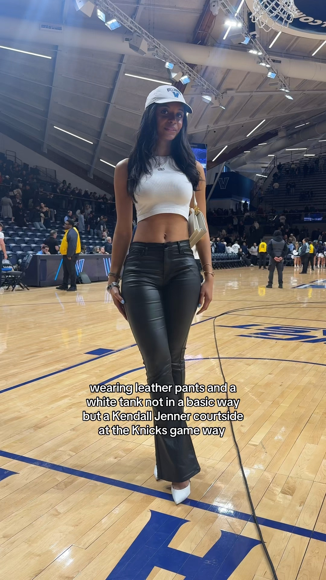  these leather pants fit so well! 

#LTKootd