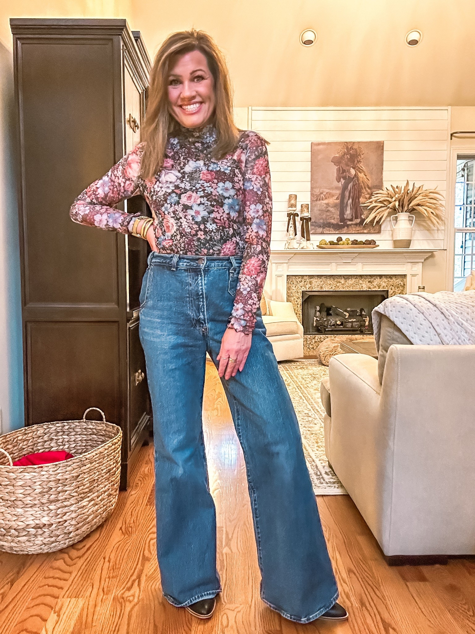 OOTD: Shirt runs small. I am wearing my true size large. 
Jeans - are long but snatch the waist. I’m 5’6
#amazon #jeans #top #datenight 

#LTKOver40 #LTKStyleTip #LTKU