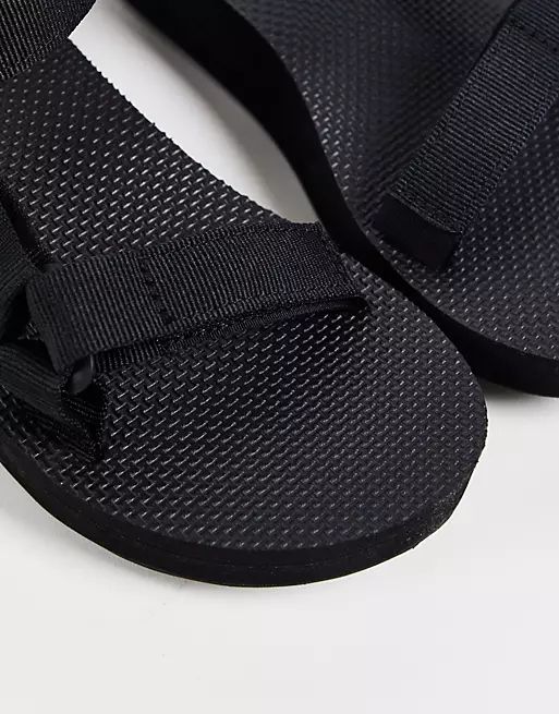 Teva midform universal chunky sandals in black | ASOS (Global)