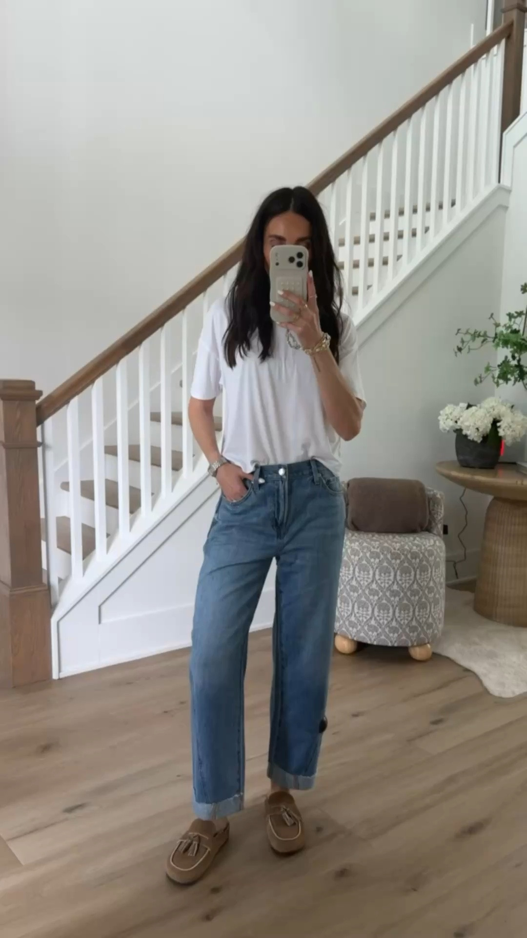 Pistola jeans with white tee, fashion basics, wardrobe staples, mules, everyday outfit, anna monteiro, annabrstyle

#LTKOver40