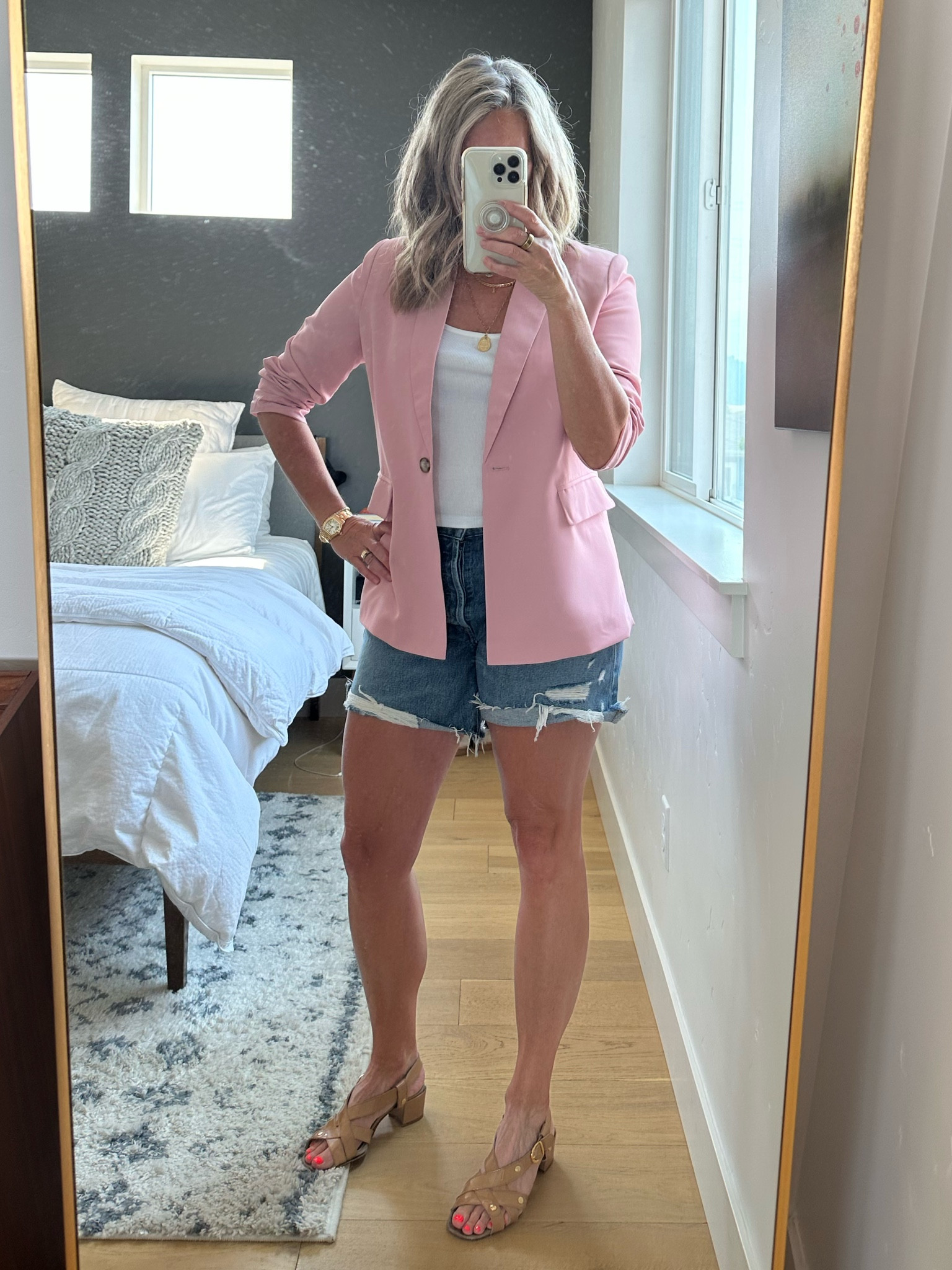 What do I love more than a great jacket? A great jacket at a great price! This one is from Amazon! It’s fully lined, has a lovely drape, and costs a fraction of what I usually pay for a blazer. And it comes in a ton of colors.

#LTKOver40 #LTKFindsUnder100 #LTKStyleTip