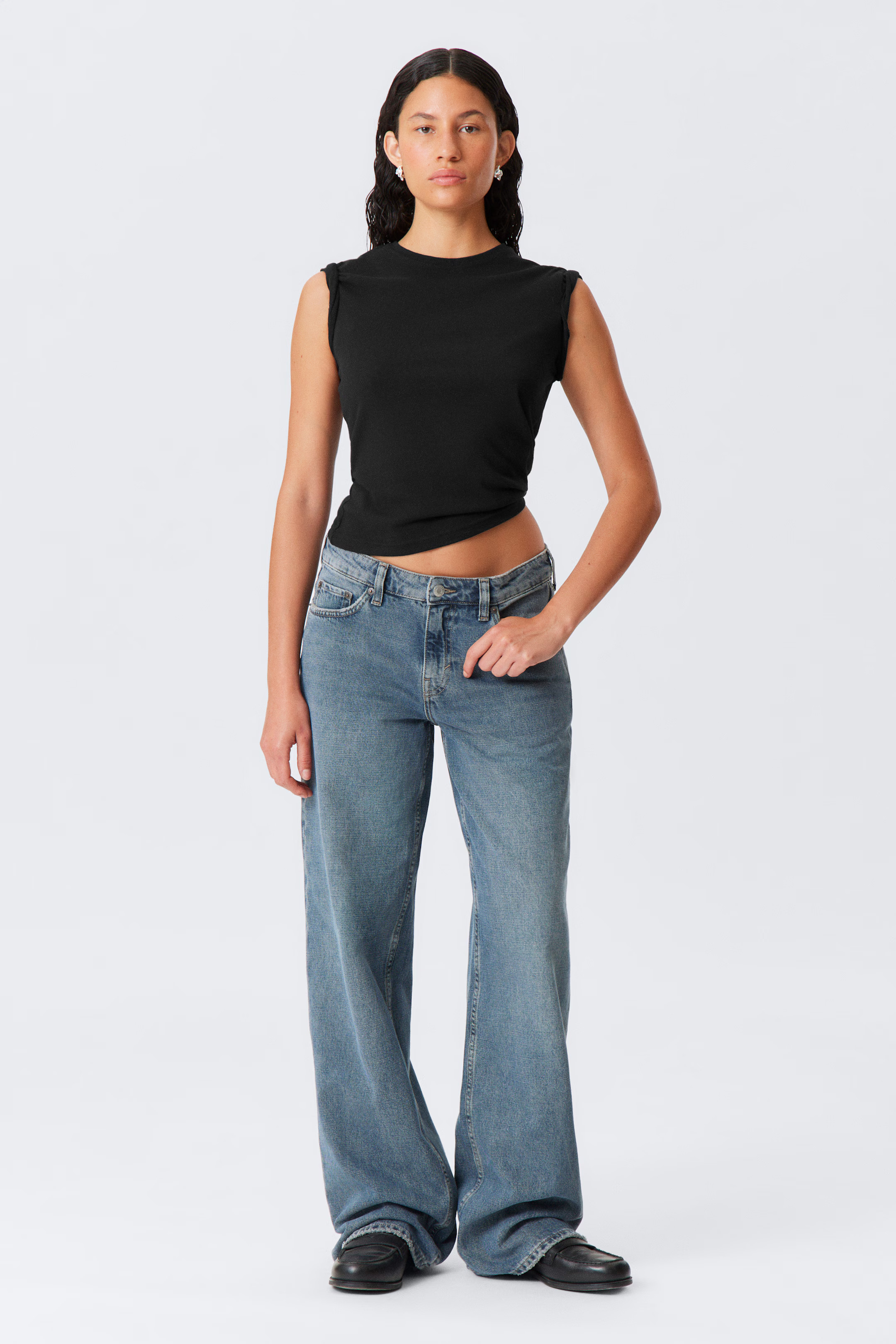 Ample Low Waist Loose Wide Leg Jeans | H&M (DE, AT, CH, NL, FI)