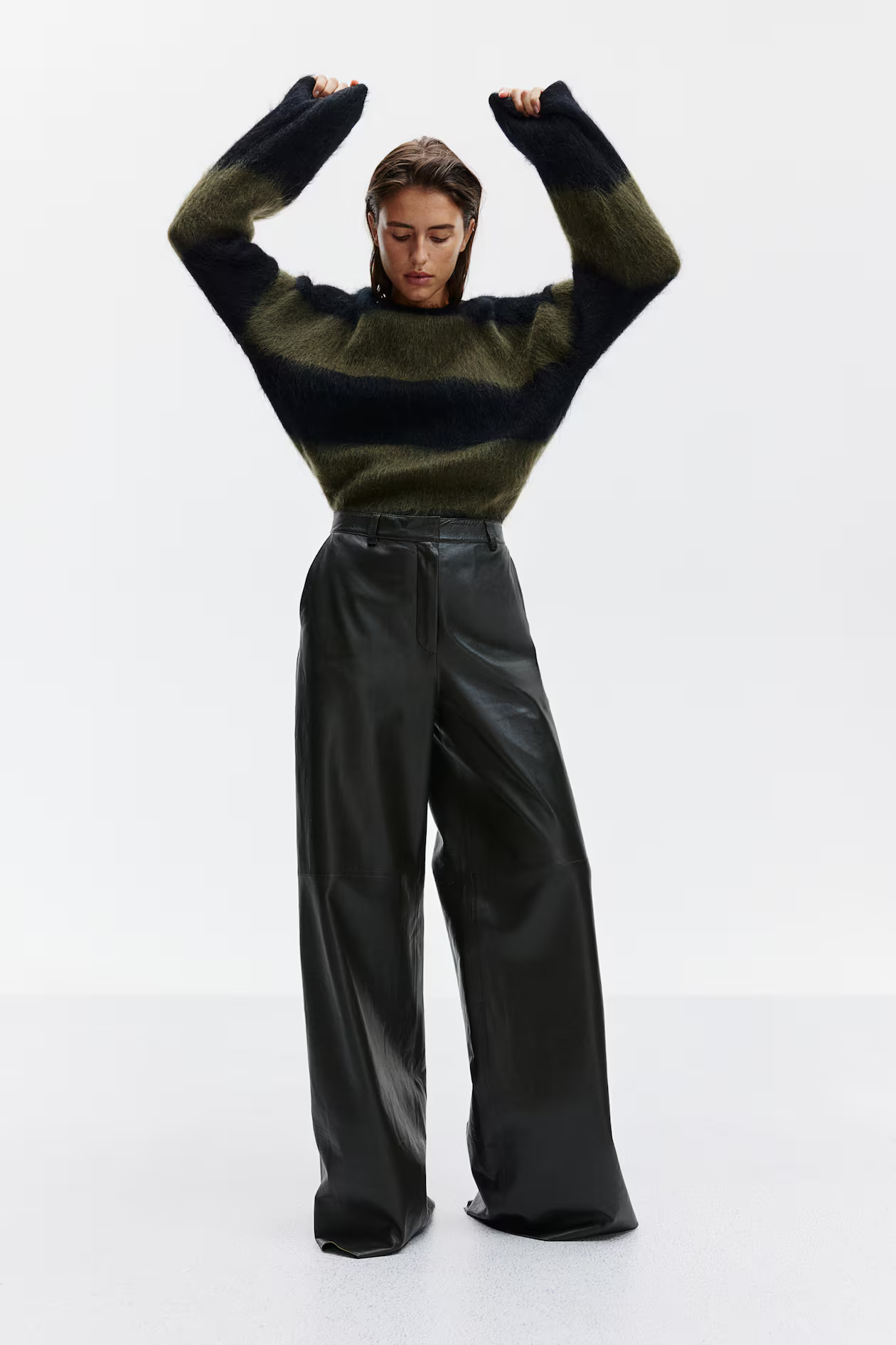 Oversized mohair-blend jumper | H&M (UK, MY, IN, SG, PH, TW, HK)