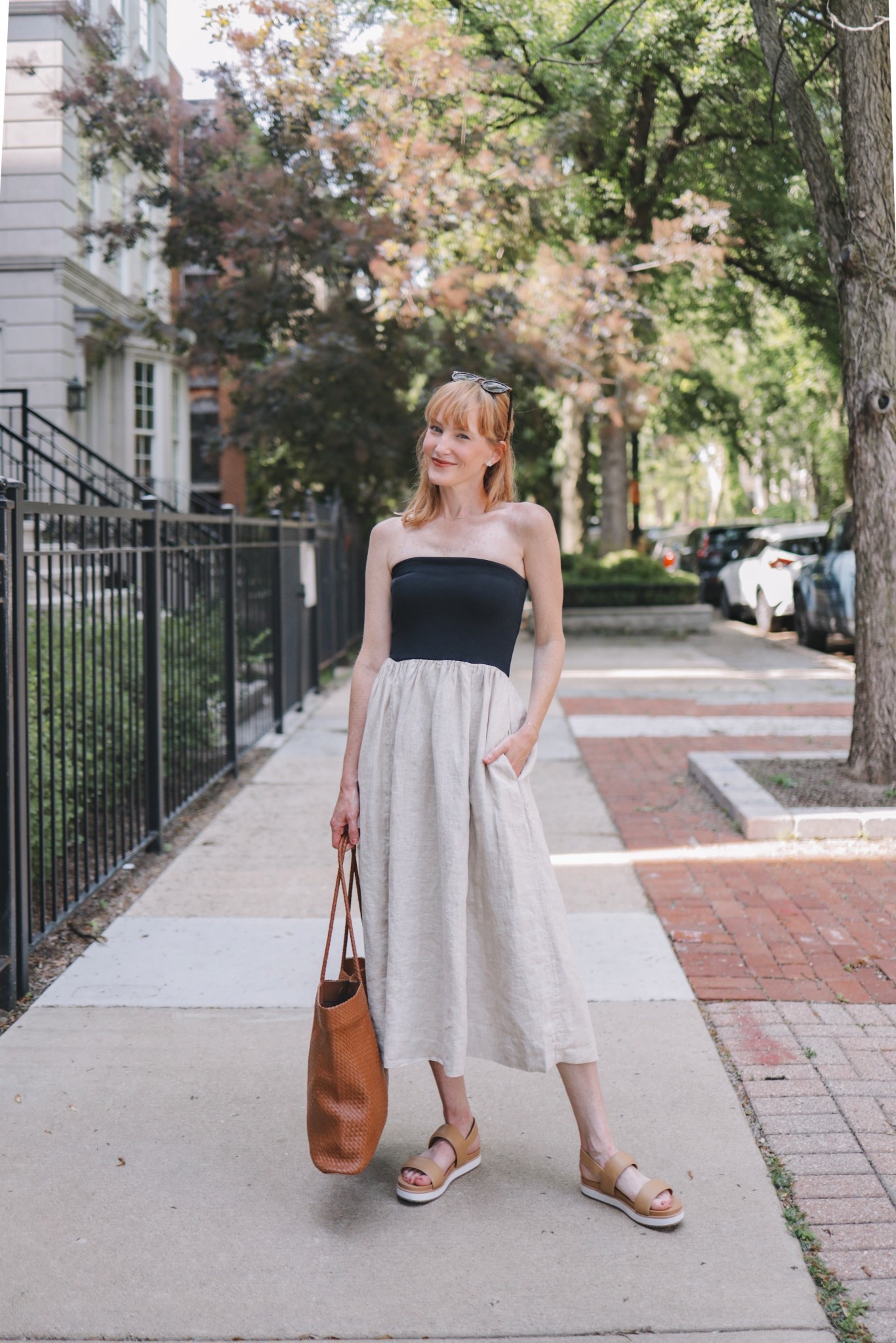 #amazon mixed media dress—linen bottom!!—for $79, with pockets. Obsessed. 😍

#LTKOver40 #LTKSummerEdit #LTKFindsUnder100