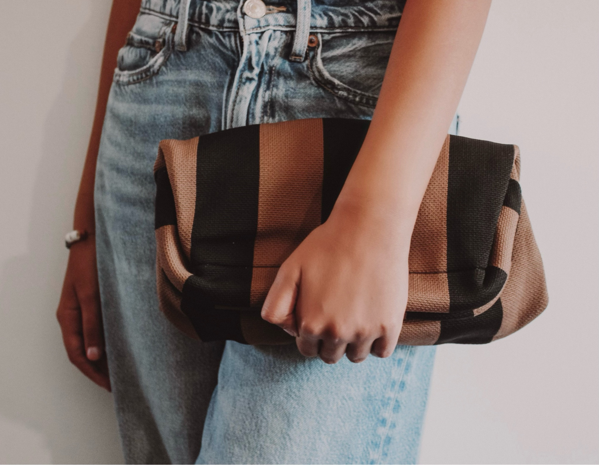 This bag! It’s simple, cute & gets tons of compliments! ♥️

#LTKfindsunder50 #LTKitbag