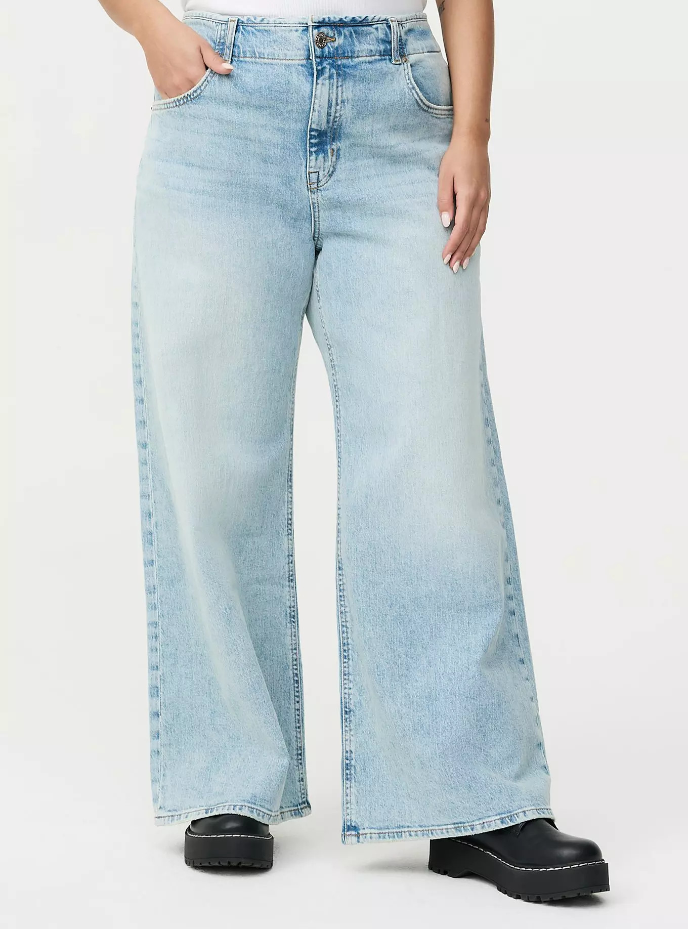 Baggy High-Rise Wide Leg Jean | Torrid (US & Canada)