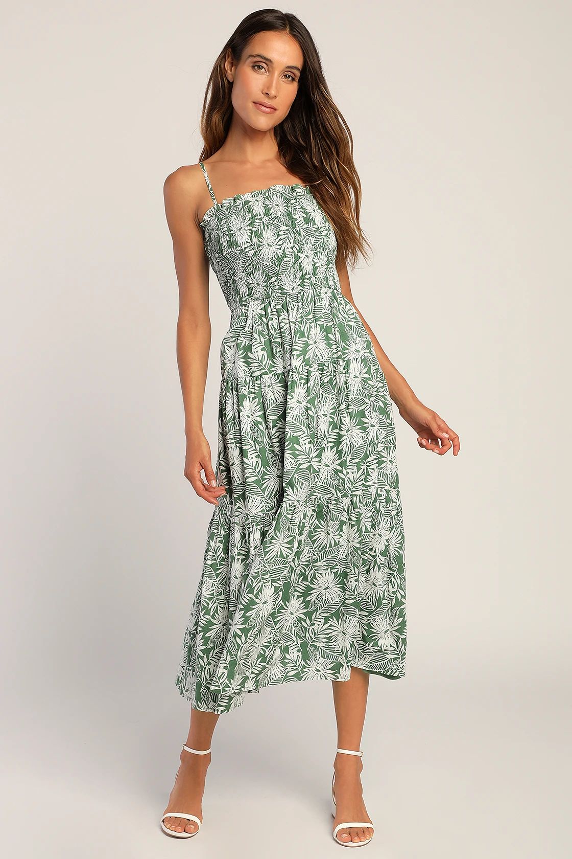 Find Me In The Tropics Green Leaf Print Smocked Midi Dress | Lulus (US)