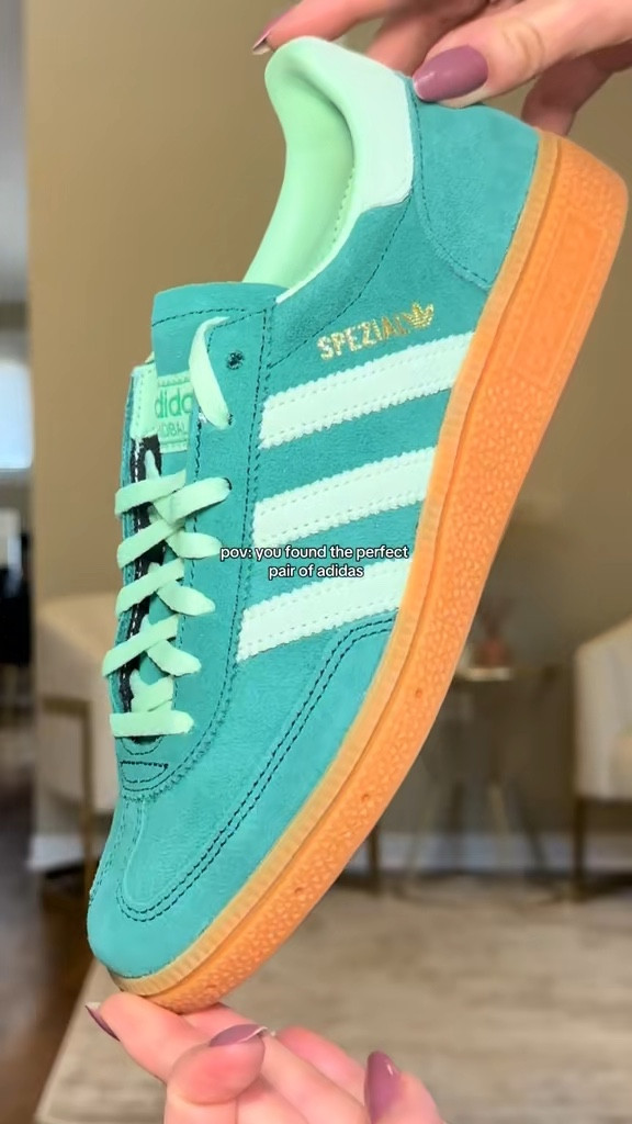 my new everyday sneaker😍