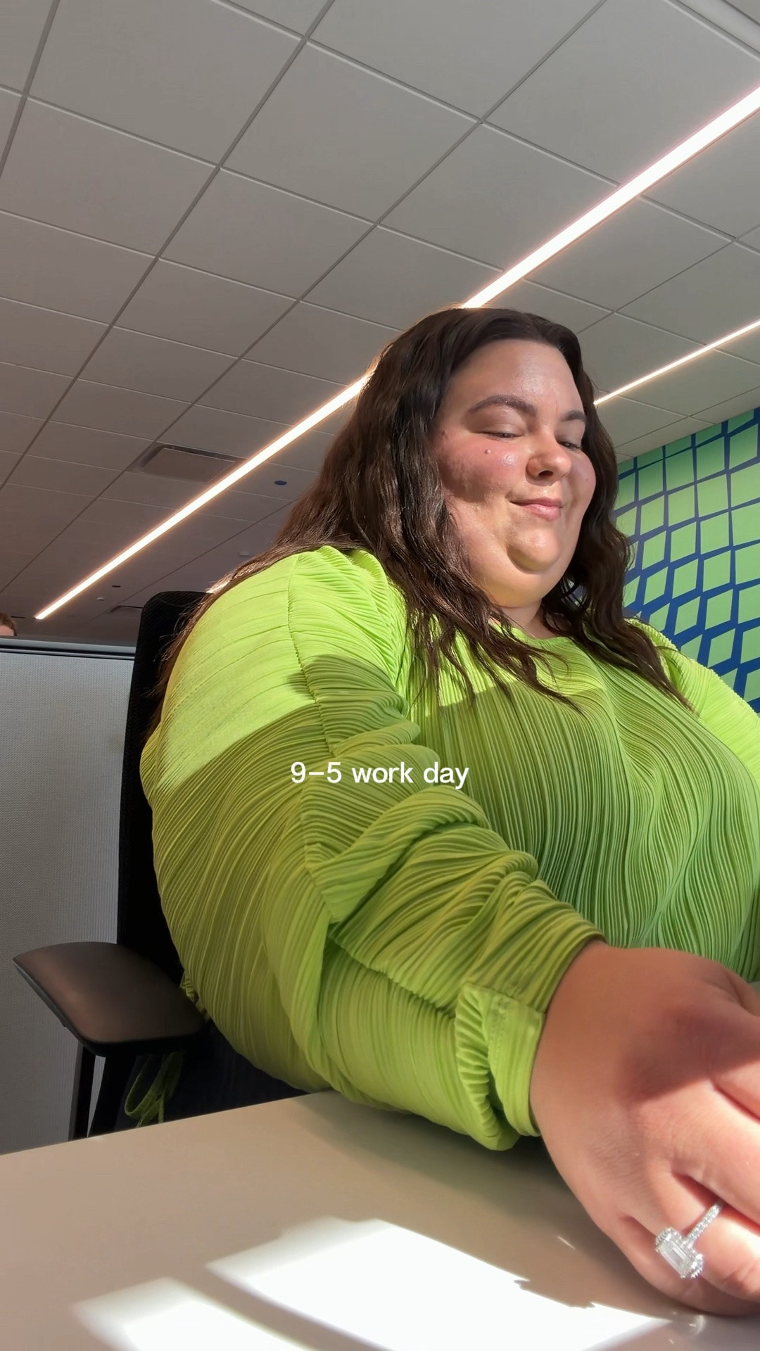 my 9-5 work day as a corporate girl in Chicago

#LTKdayinmylife #LTKPlusSize #LTKWorkwear