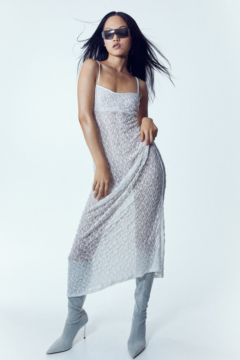 Vestido de encaje | H&M (FR, IT, ES, PT, BE)