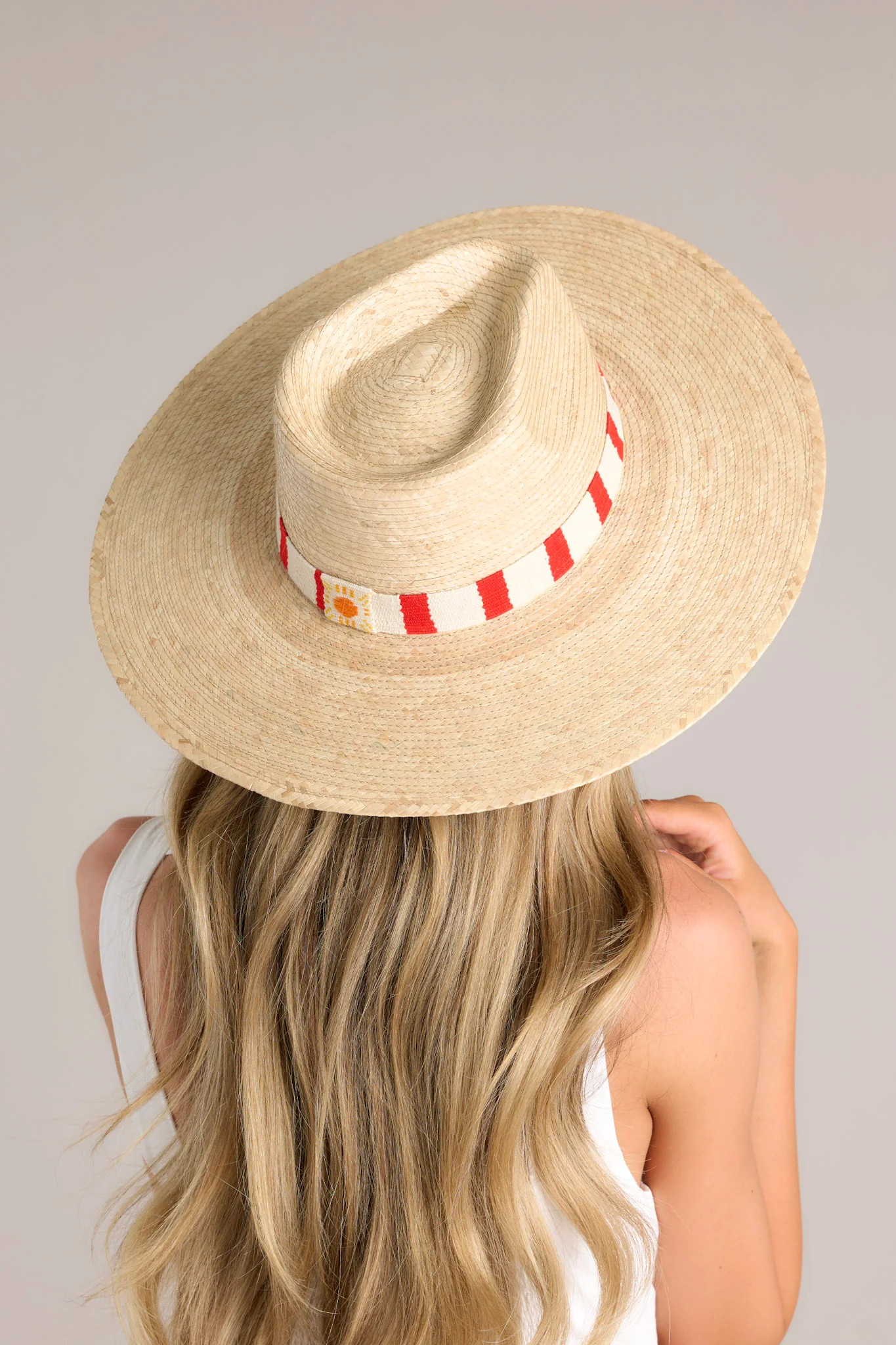 Sunshine Tienda Argelia Palm Hat | Red Dress