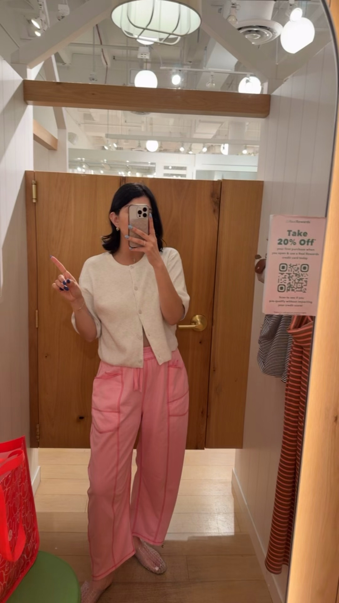 Back to @Aerie 🛍️🫧



#LTKMidsize #LTKootd