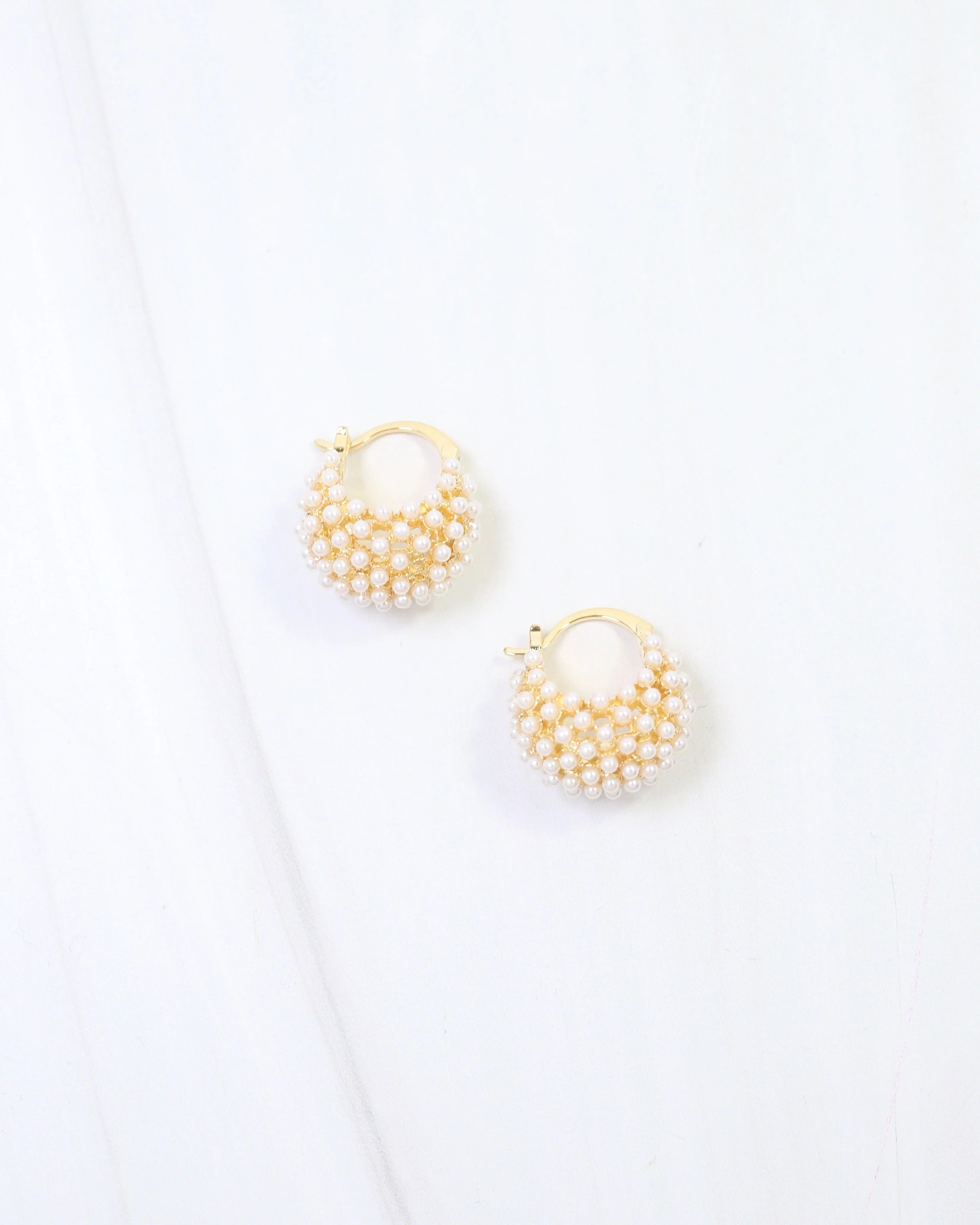 Roswell Pearl Cluster Hoop Earring WR Gold | Caroline Hill