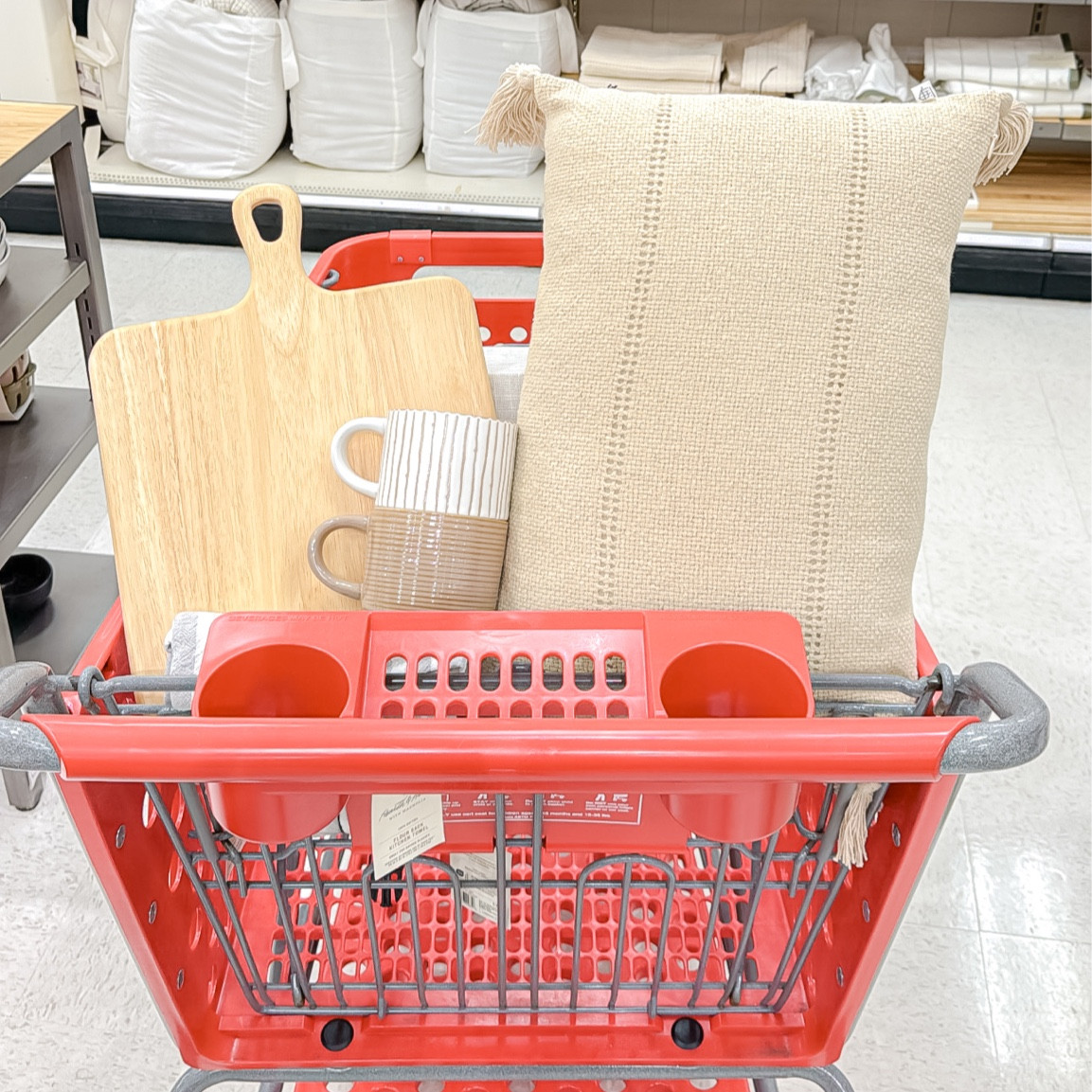 Happy New Year✨ We went over to Target this morning to check out the new Hearth & Hand Collection and it did not disappoint😍

We are loving all the light wood and neutrals👏🏻

#LTKfindsunder100 #LTKhome #LTKfindsunder50