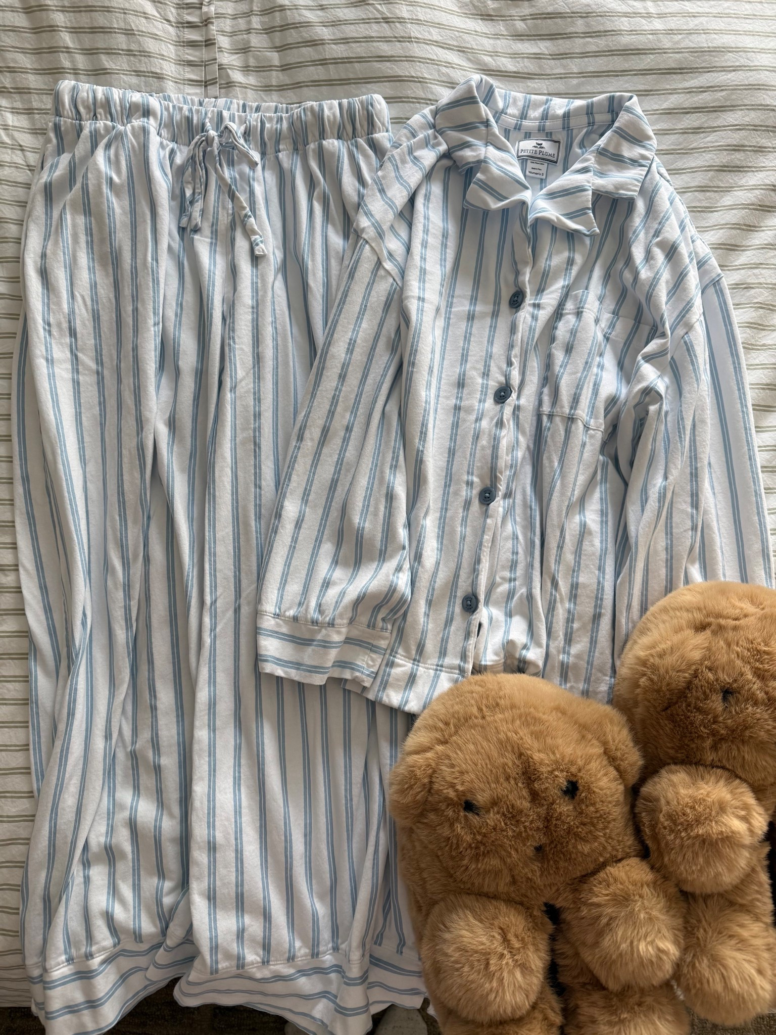 I got new pjs for Christmas and so excited they are my first pair of petite plume pjs! They are so soft and thick, but not thick like you would get hot they are not see through! They run big so go down a size! 

#LTKgrwm #LTKselfcare