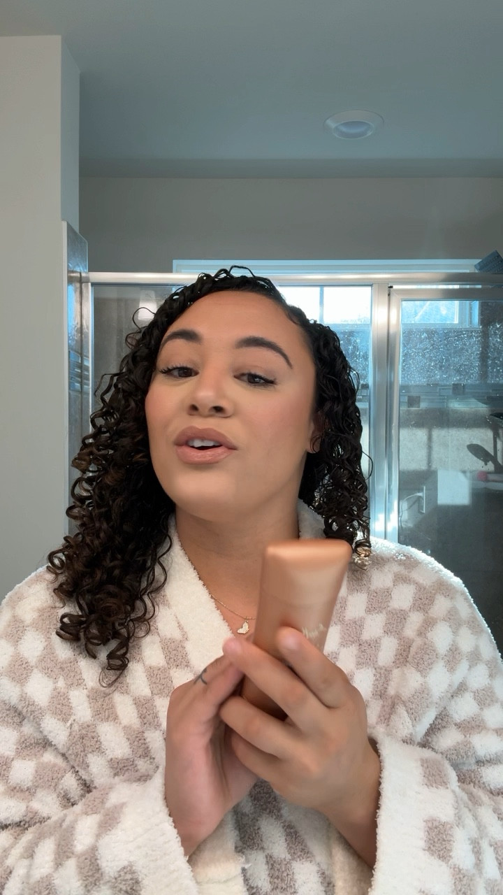 Deodorant I love and use! When you want a fresh start I love using the detox max under my arms to get rid of all the deodorant #target #sheamoisture