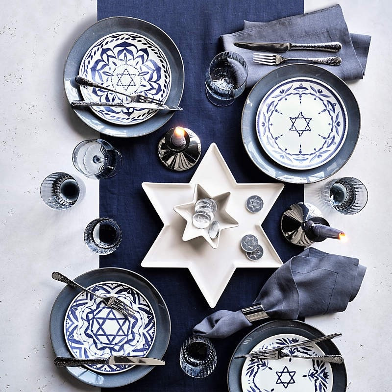 Crate & Barrel Hanukkah.

A lot on sale!

#crateandbarrel #hannukah

#LTKHoliday #LTKHome