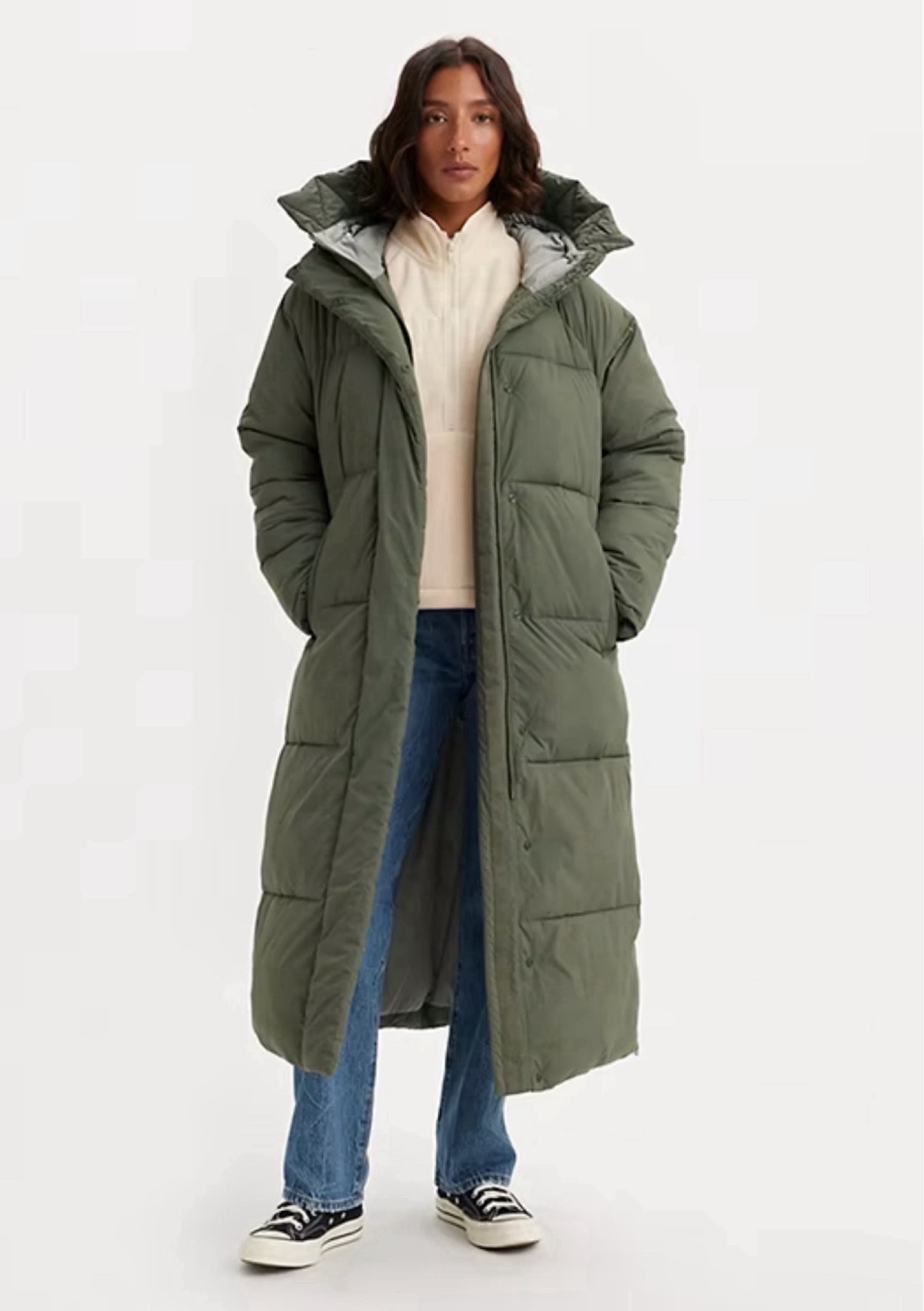 @levis #levis #levisLTKpartner Get 40% off sitewide + free shipping on all orders. 

#LTKCyberWeek #LTKsalealert #LTKfindsunder100