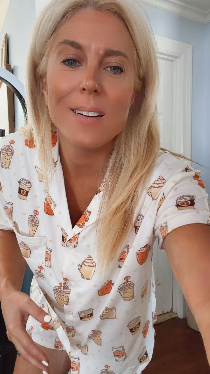 Seasonal pajama sets for women

#LTKSeasonal
