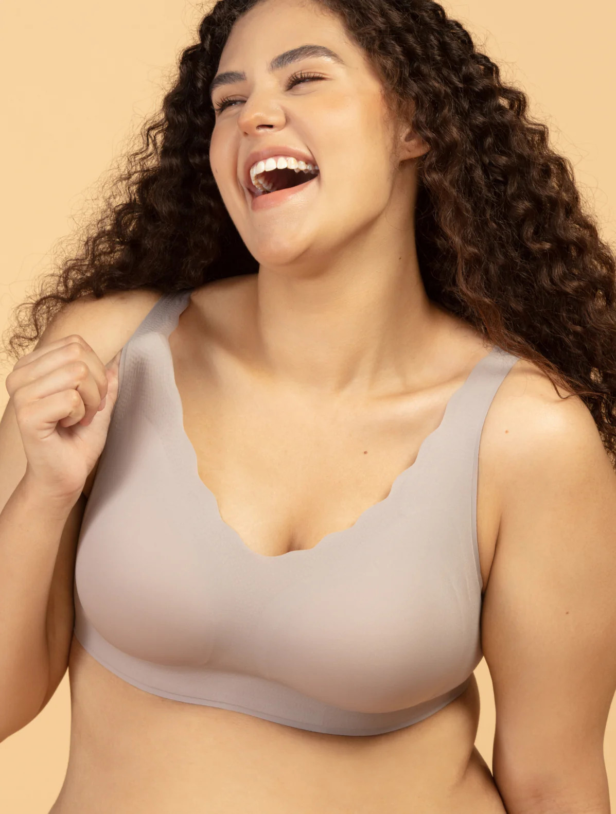 Comfelie® Airlite Breathable Seamless Bra with Scallop Edges | Comfelie