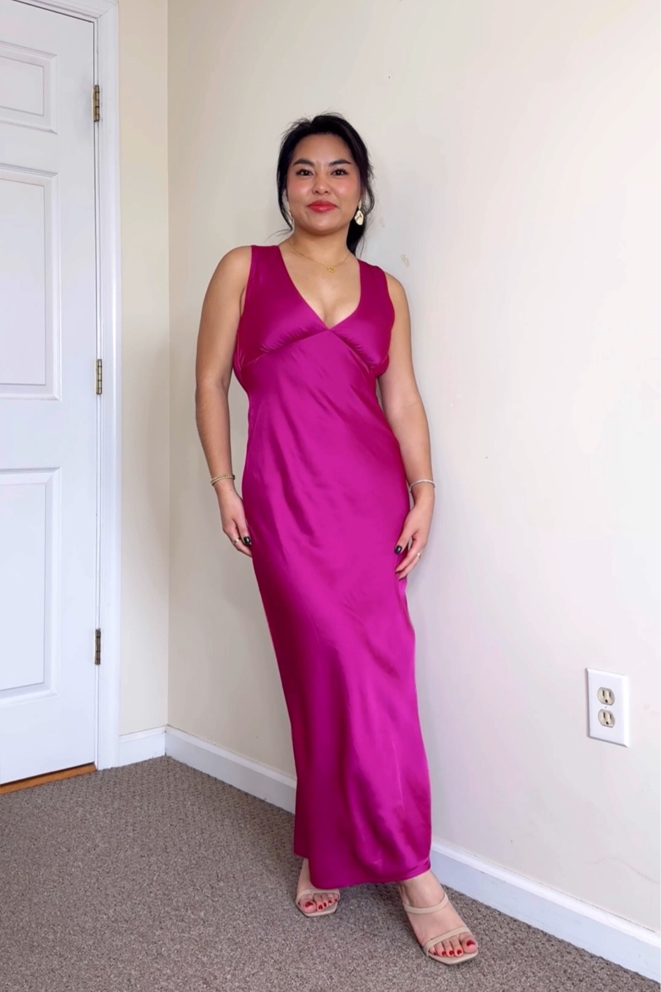 wedding guest dress - petite friendly (wearing XS petite) 🌺

#LTKfindsunder100 #LTKSpringSale #LTKwedding