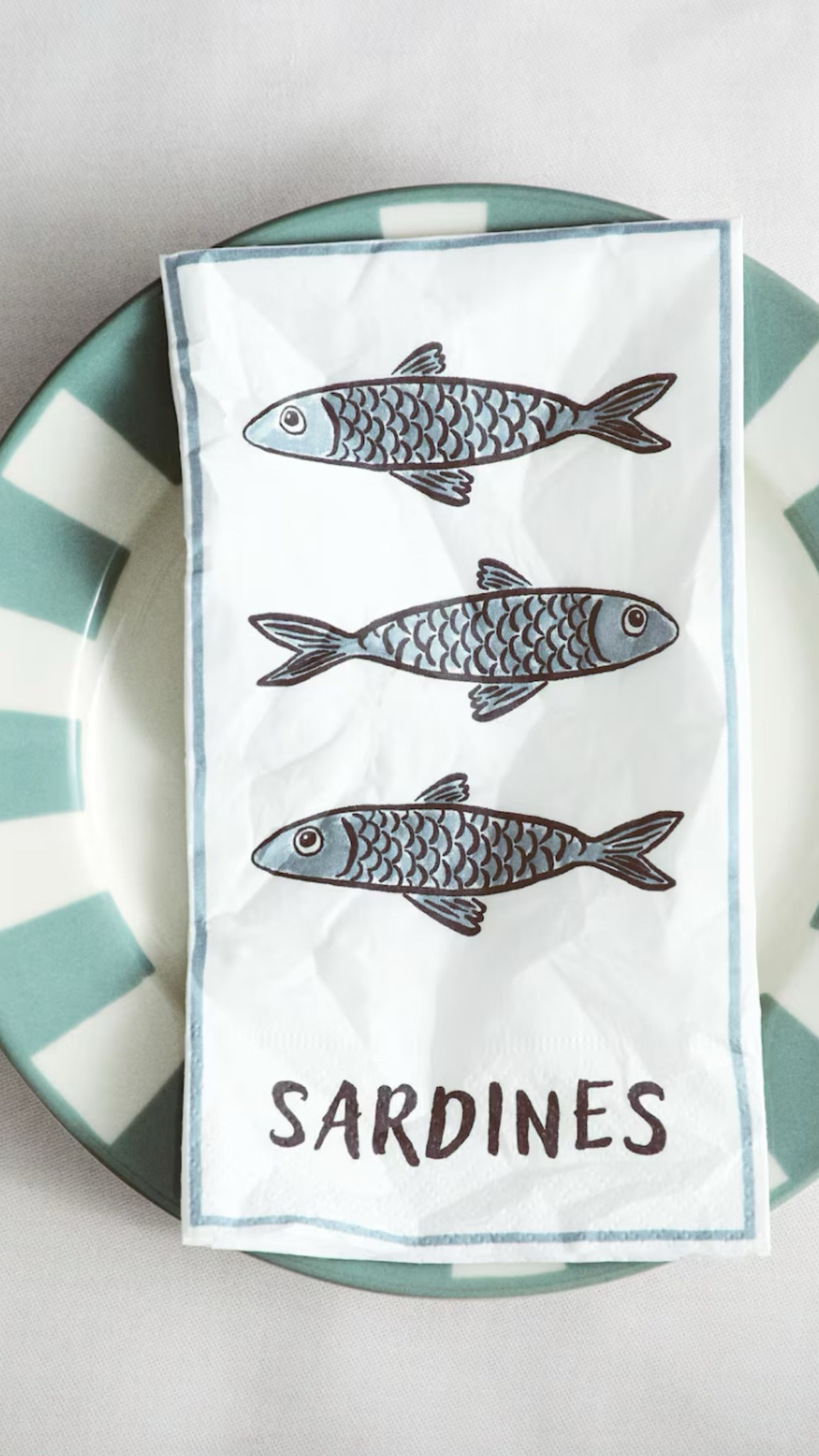 fish themed kitchen accessories 

Napkins
Bottle opener
Wine cork stopper 

#LTKFindsUnder50 #LTKHome #LTKParties