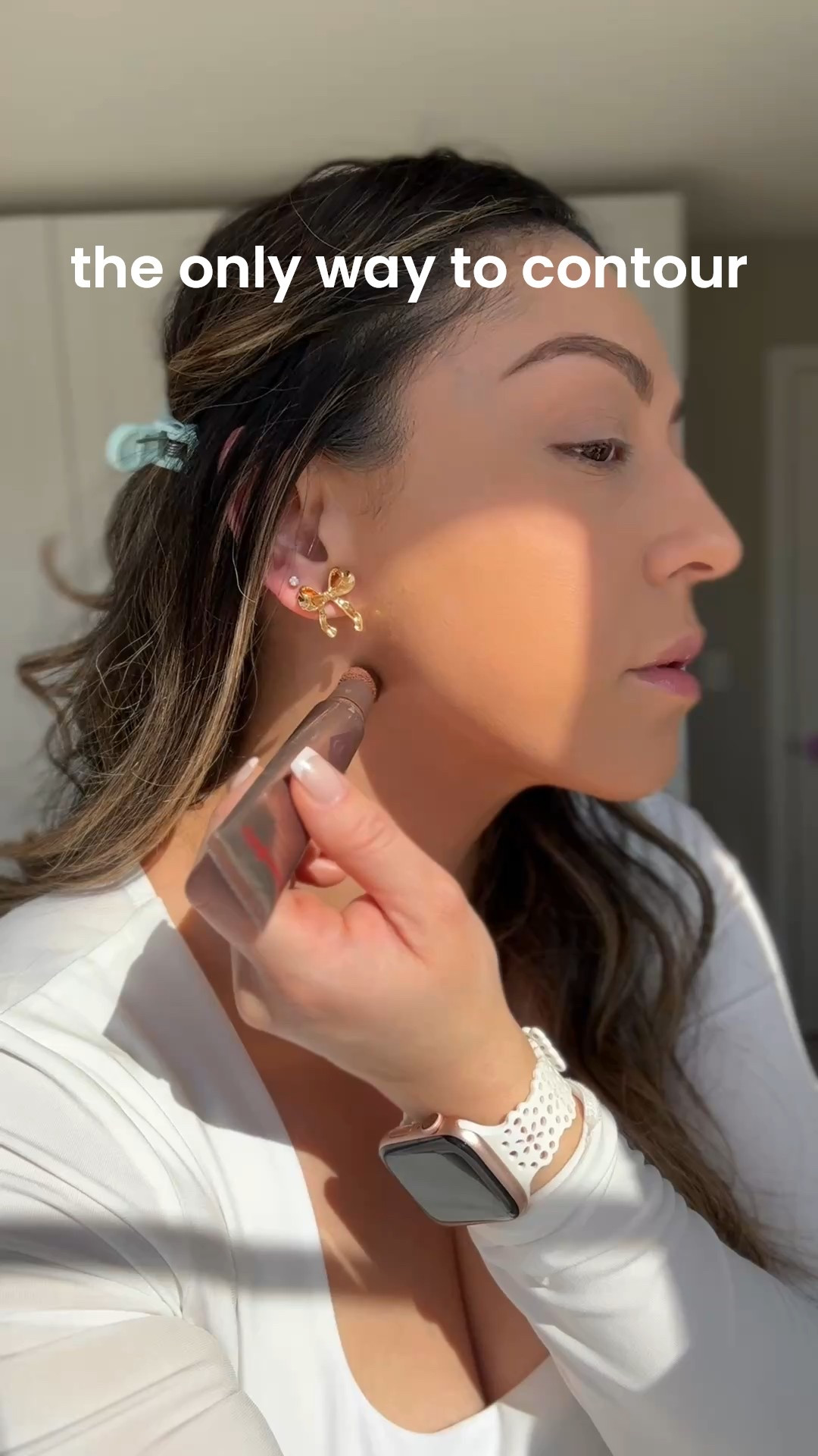 Instantly snatch your jawline with this easy contour hack😍

Just put a dot of your liquid or cream contour and blend down your neck and along your jawline🫶

Lately I’ve been LOVING the Dior contour stick. For affordable bronzer/contour sticks the Physicians Formula is amazing as well as Rimmel! 

Use what works for you, but only recommending the best❤️ 

Let me know if you have a fave I should try out🙈
•
•
•
 #makeuptutorial #contouring #contourtutorial #easymakeuptutorial #makeuphacks

Mature skin makeup, how to contour, best contour products, affordable contour, affordable makeup, makeup over 35, makeup over 40, crema contour, liquid contour. 

#LTKBeauty #LTKgrwm #LTKOver40