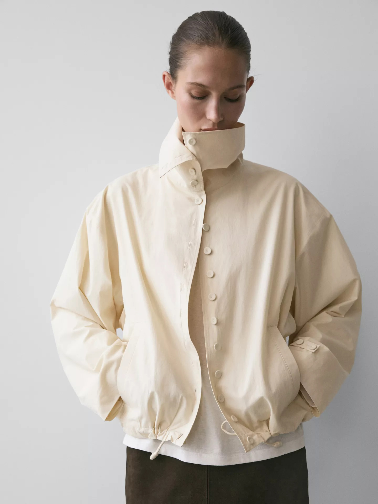 100% cotton jacket with button details | Massimo Dutti US