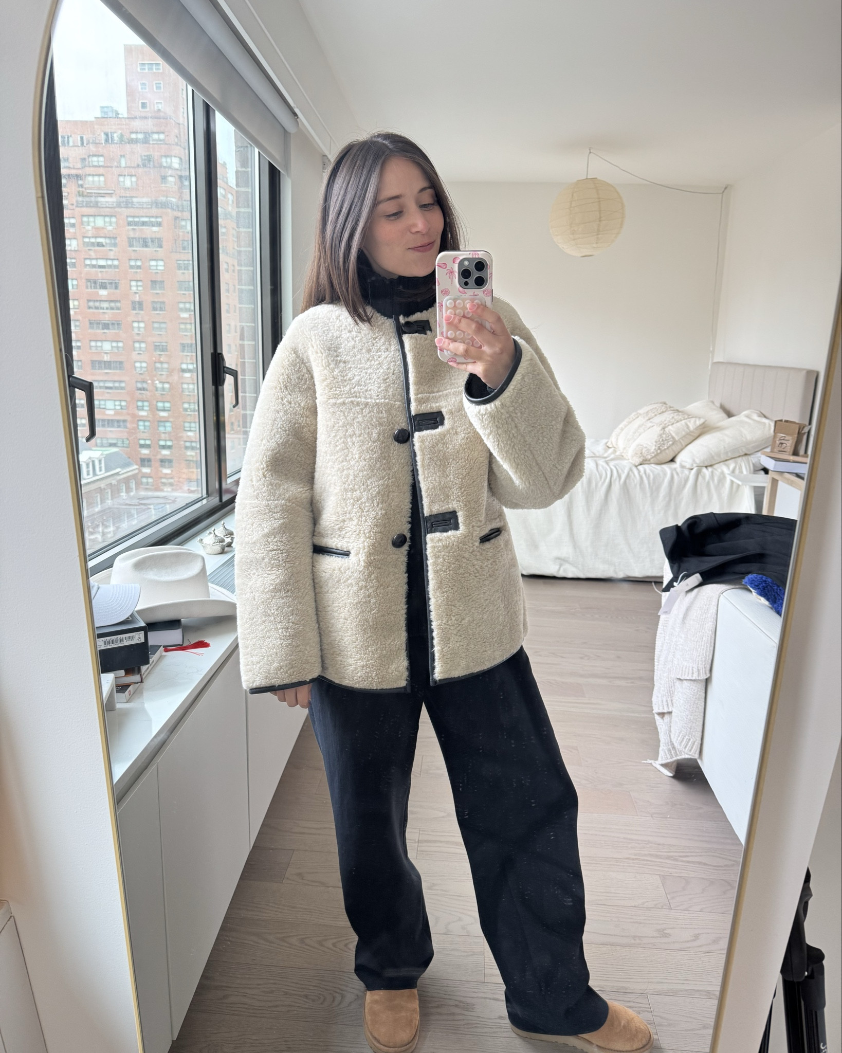 Comfy jacket for these cold days 🥹🫶🏼

#LTKSeasonal #LTKGiftGuide #LTKWatchNow