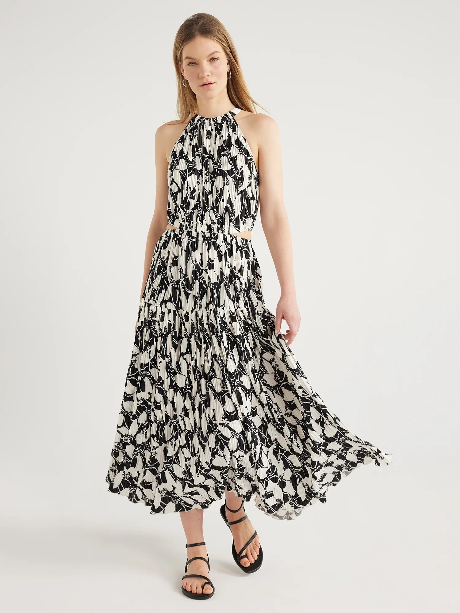 Scoop Women's Pleated Plisse Halter Maxi Dress with Cutouts, Sizes XS-XXL | Walmart (US)