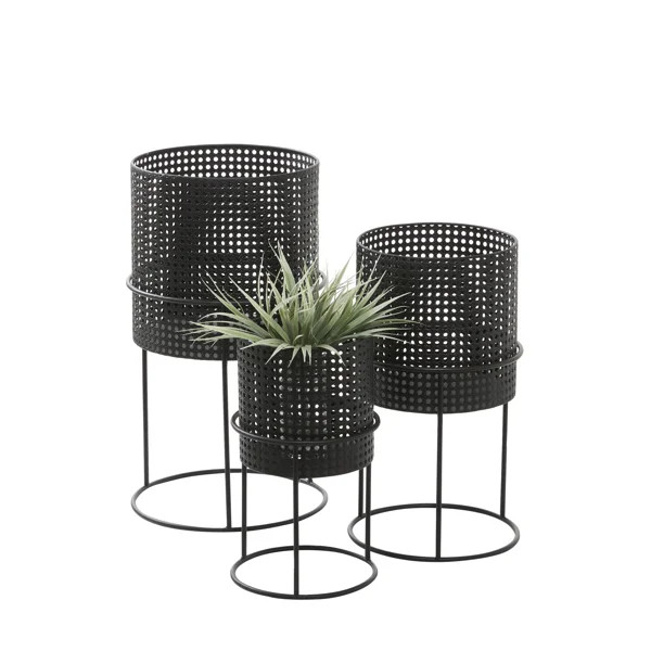Cosmoliving by Cosmopolitan Set of 3 Black Metal 23", 19", 16" H Iron Pot Planter Set | Wayfair North America