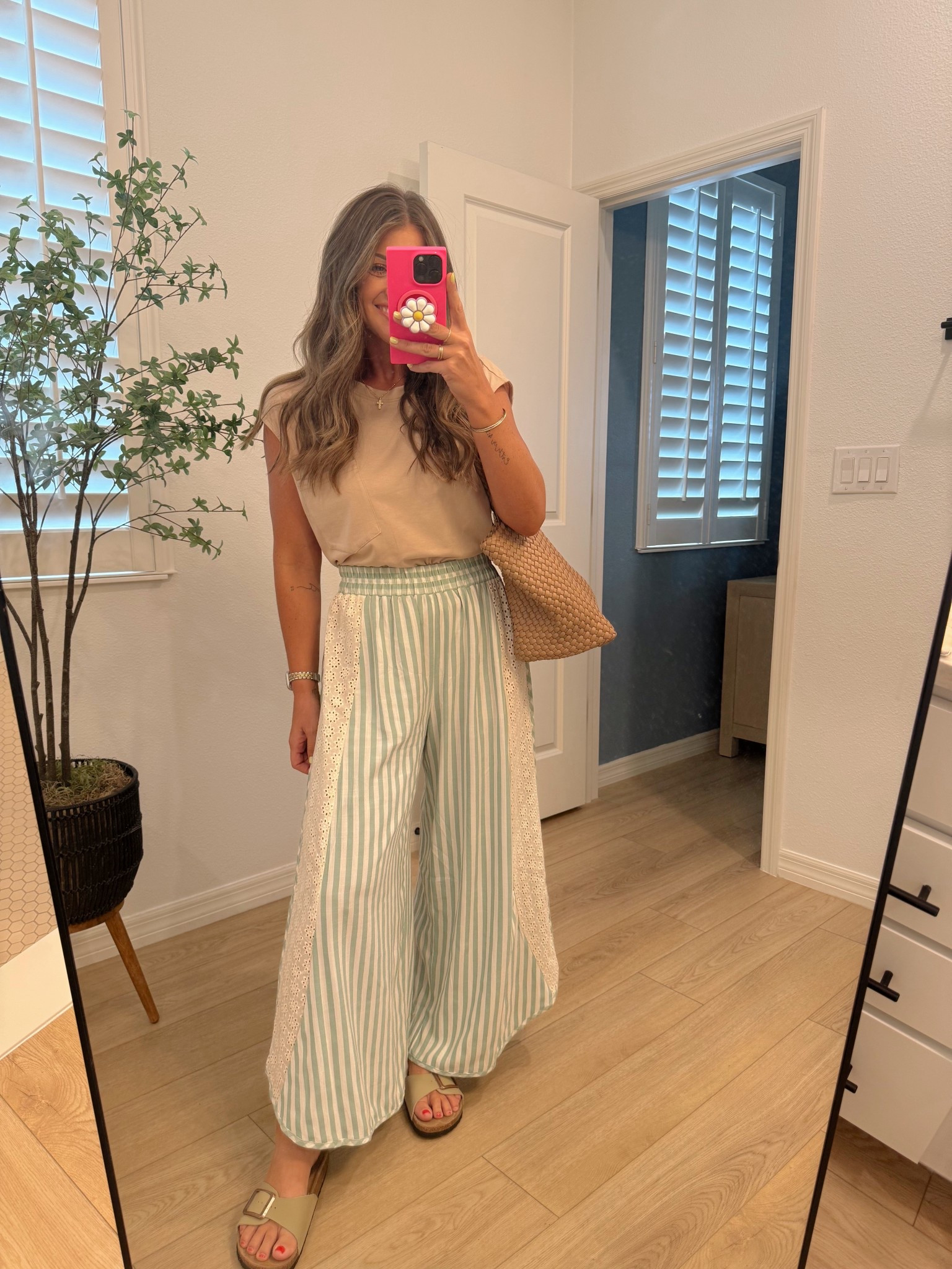 Smalls. If you’re inn between sizes go down!! I wish these came in XS 