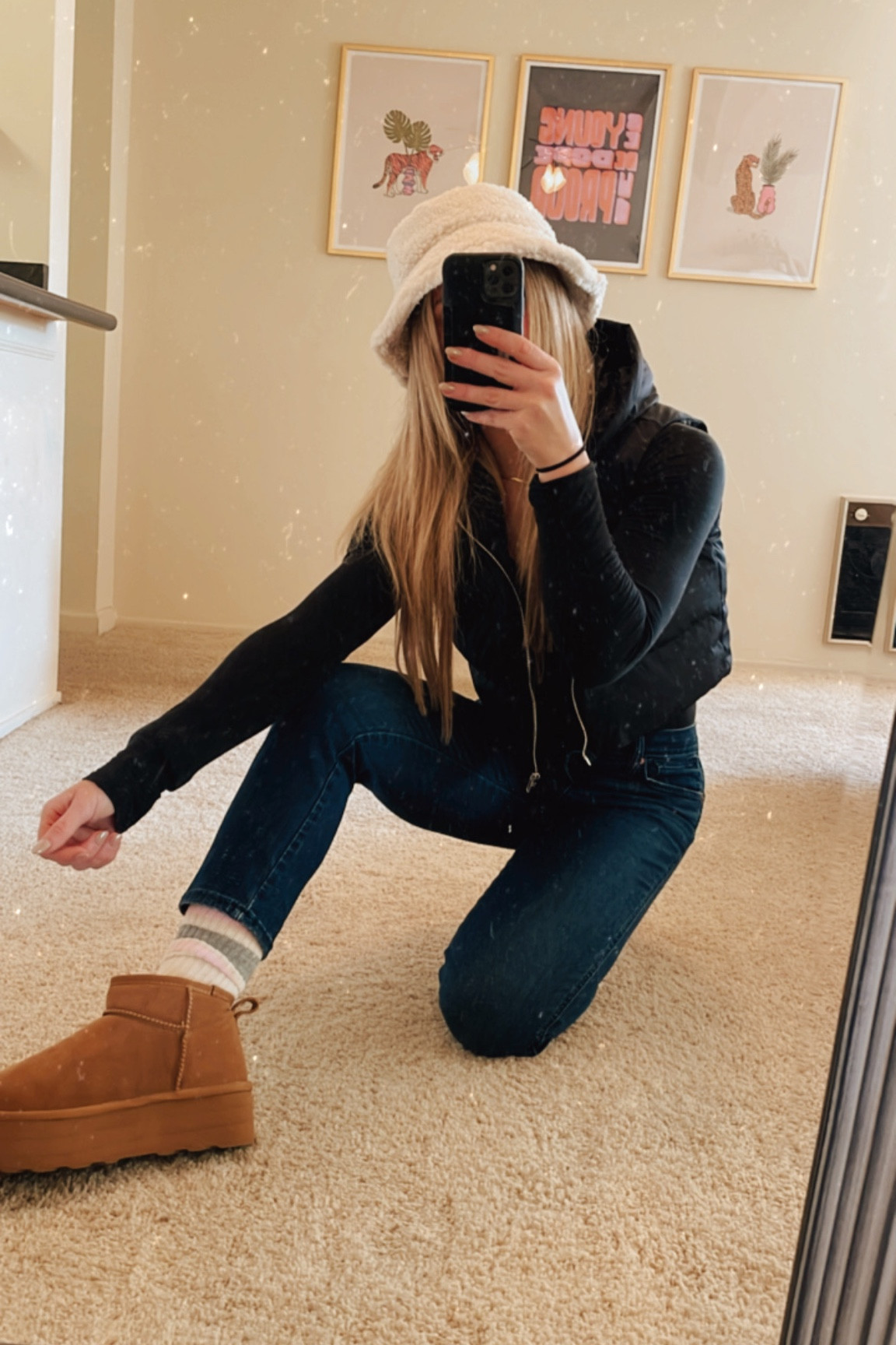 what I wore to a mexican restaurant. 
uggs are amazon dupes (half size down)  bucket hat was abercrombie (no longer available). madewell bodysuit XS, jeans 24 petite. 