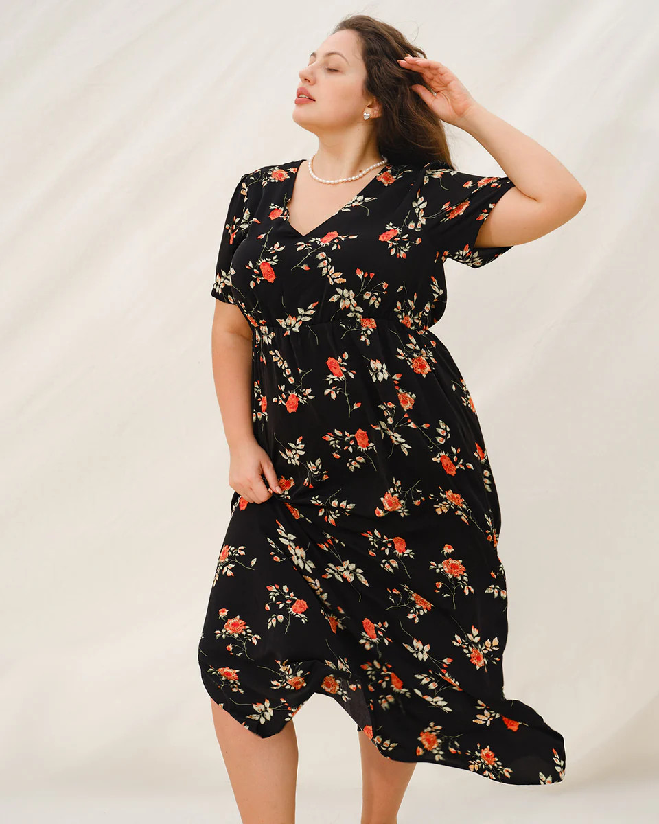 Black Floral Plus Size Maxi Dress | rihoas.com