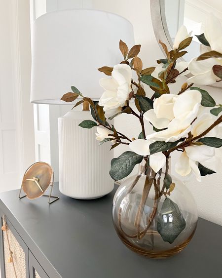 The prettiest faux magnolia stems! Perfect for winter to spring, and all year round! 

#fauxflorals #afloral #ltkrefresh #homedecor #styletips

#LTKhome #LTKstyletip #LTKunder50