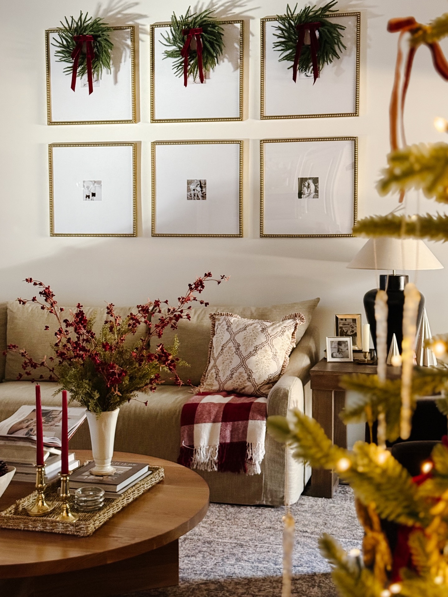 Sharing a different angle of our living room decorated for Christmas ✨
The goal for this space was to lean into classic Christmas decor with a modern, earthy twist—soft neutrals, natural textures, and just enough festive warmth to feel cozy without feeling overdone. It’s calm, inviting, and exactly how I want our home to feel this season. ♥️

On a different note… I’m feeling very elated because 95% of my Christmas shopping is officially done 🙌🏻 
Tell me—are you finished, just getting started, or still pretending it’ll all magically get done? 🎄

#christmasdecor #christmaslivingroom #christmashomedecor