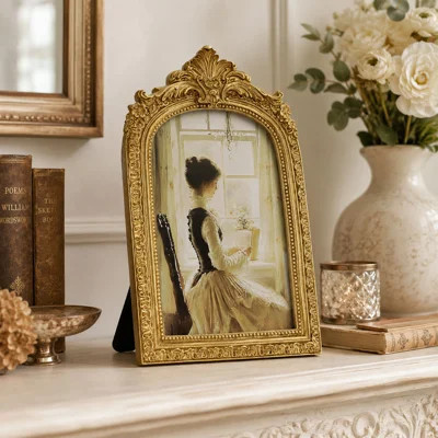 Gold vintage arched picture frame for tabletop and wall